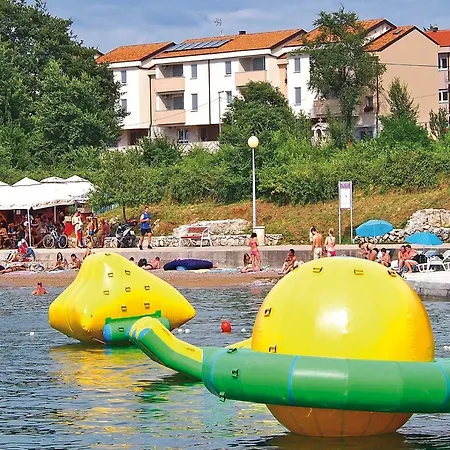 Appartamento Maslina Ii Njivice