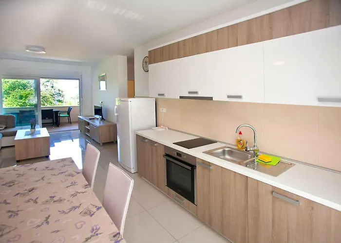 Apartman Maslina Ii