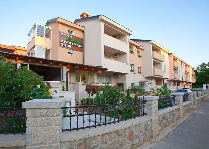 Maslina Ii Apartman Njivice