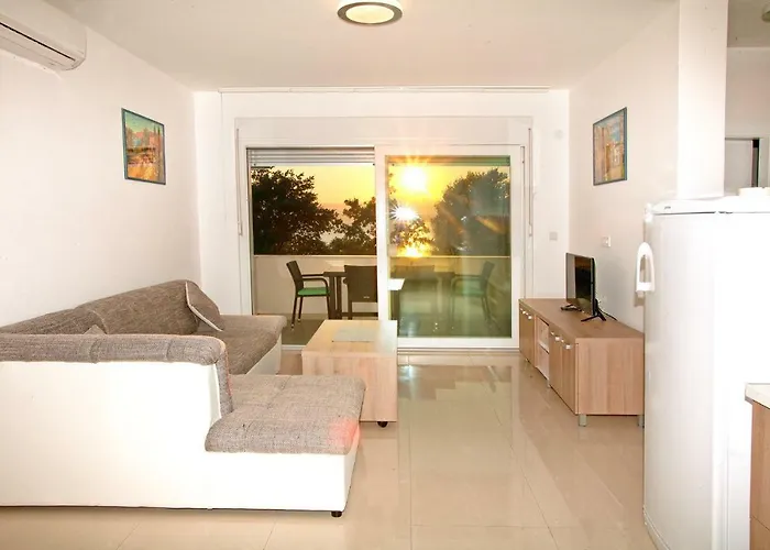Apartmán Maslina Ii *