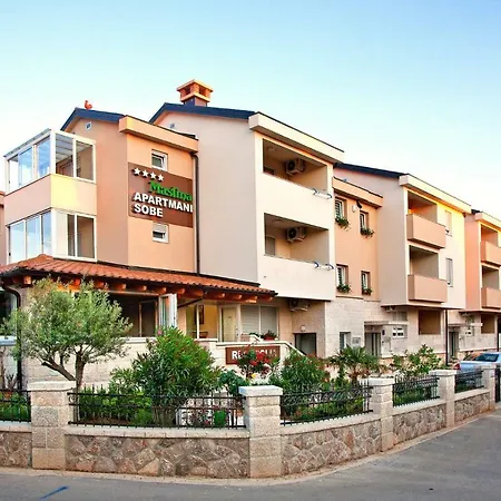 Apartment Maslina Ii Njivice