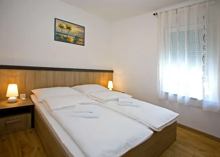 Maslina Ii Appartement Njivice